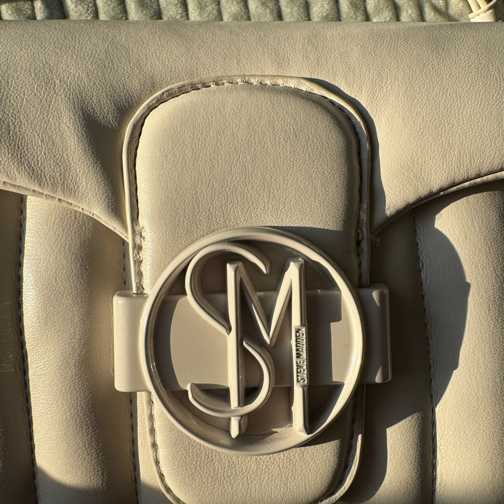 NWT Steve Madden Quilted Cream Shoulder Bag - Picture 5 of 9